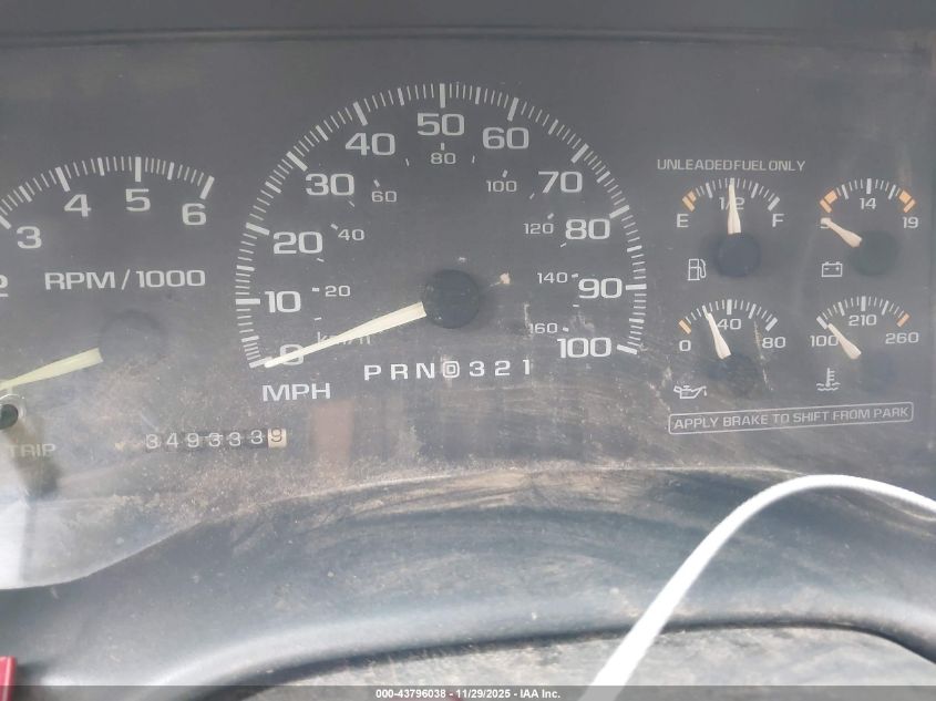 1998 Chevrolet Suburban 1500 VIN: 3GNEC16R6WG109972 Lot: 43796038