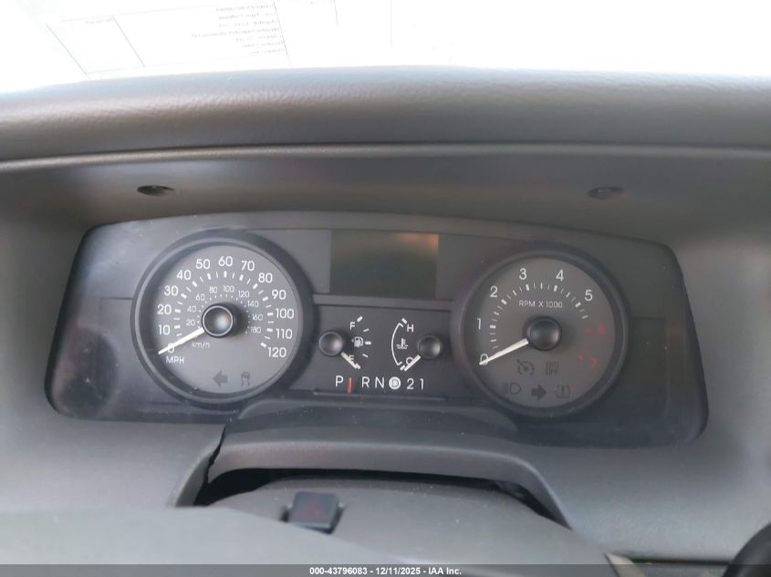 2008 Mercury Grand Marquis Ls VIN: 2MEFM75V88X614849 Lot: 43796083