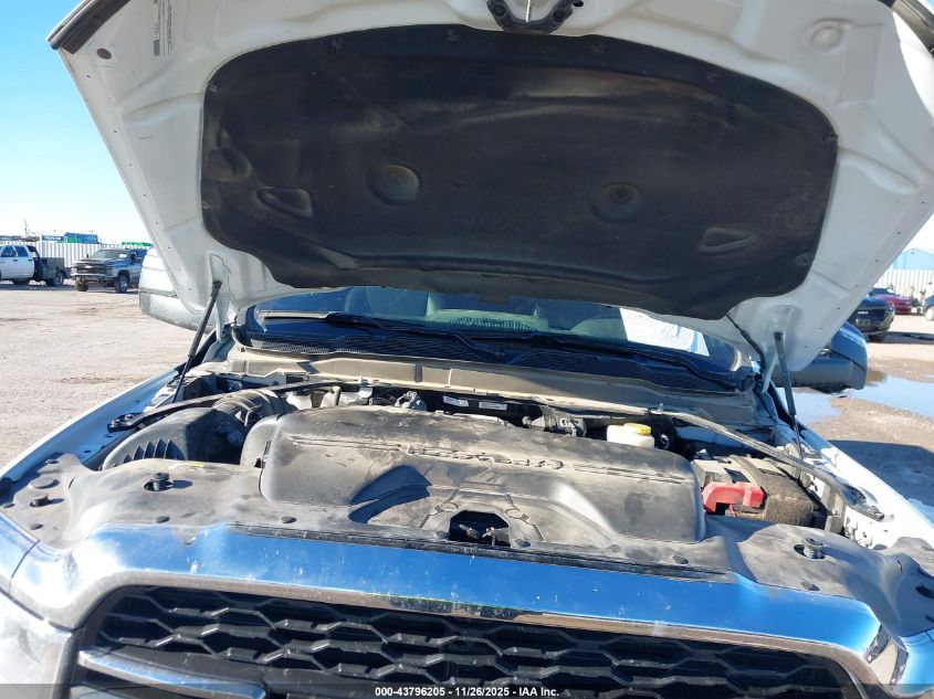 2024 Ram 3500 Tradesman 4X4 8' Box VIN: 3C63RRAL9RG360268 Lot: 43796205