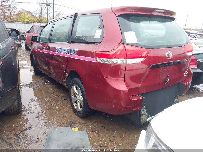 5TDZK3DC9DS361902 2013 TOYOTA SIENNA photo no. 3
