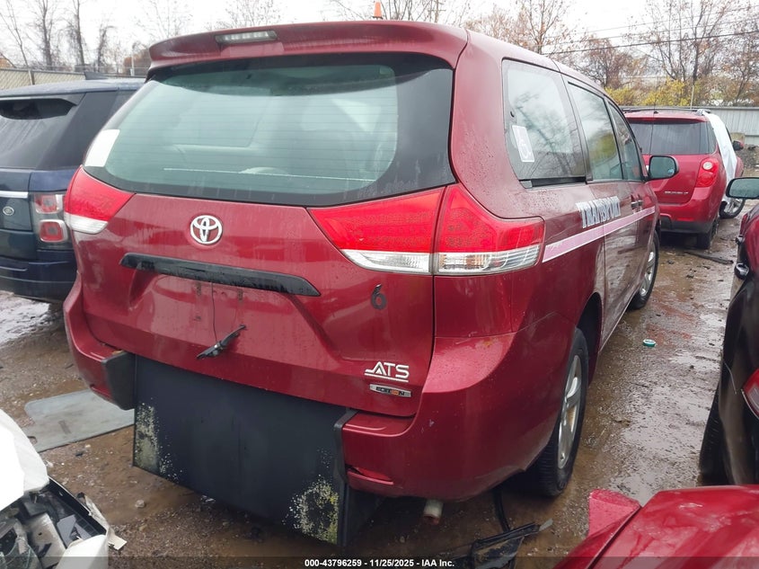 5TDZK3DC9DS361902 2013 TOYOTA SIENNA photo no. 4