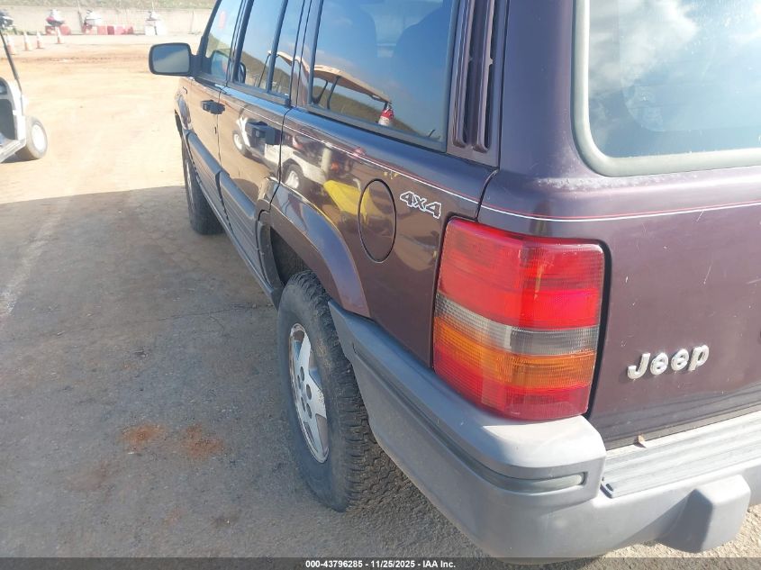 1995 Jeep Grand Cherokee Laredo VIN: 1J4GZ58YXSC695417 Lot: 43796285