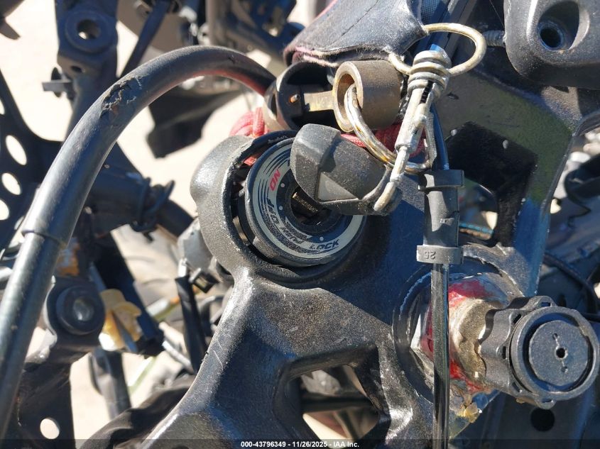 2021 Kawasaki Ex400 VIN: JKAEXKG12MDAA9883 Lot: 43796349