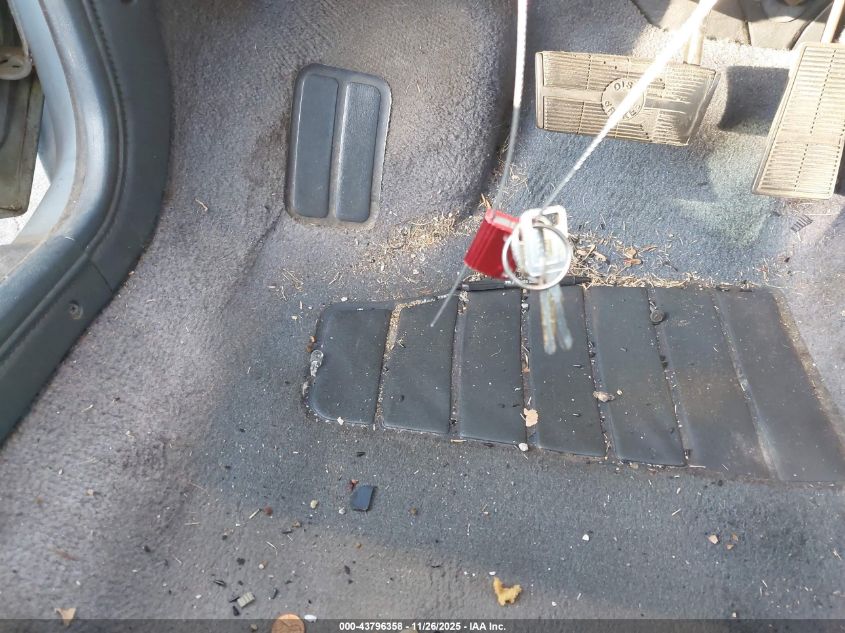 1992 Buick Century Special VIN: 3G4AG54N2NS621321 Lot: 43796358