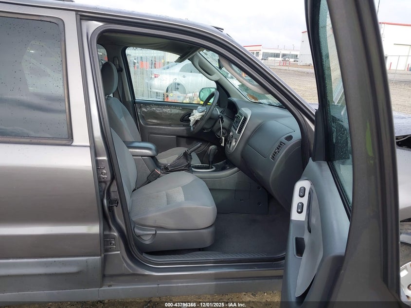 2005 Ford Escape Xlt