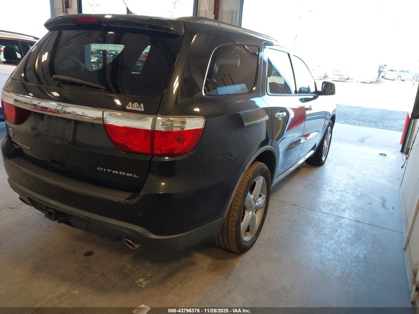1D4SE5GT1BC648765 2011 DODGE DURANGO photo no. 4