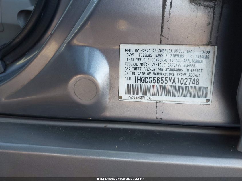 2000 Honda Accord 2.3 Ex VIN: 1HGCG5655YA102748 Lot: 43796387