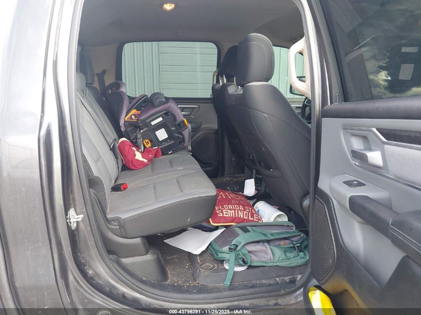 2019 Ram 1500 Big Horn/Lone Star 4X4 5'7 Box VIN: 1C6SRFFT8KN877013 Lot: 43796391