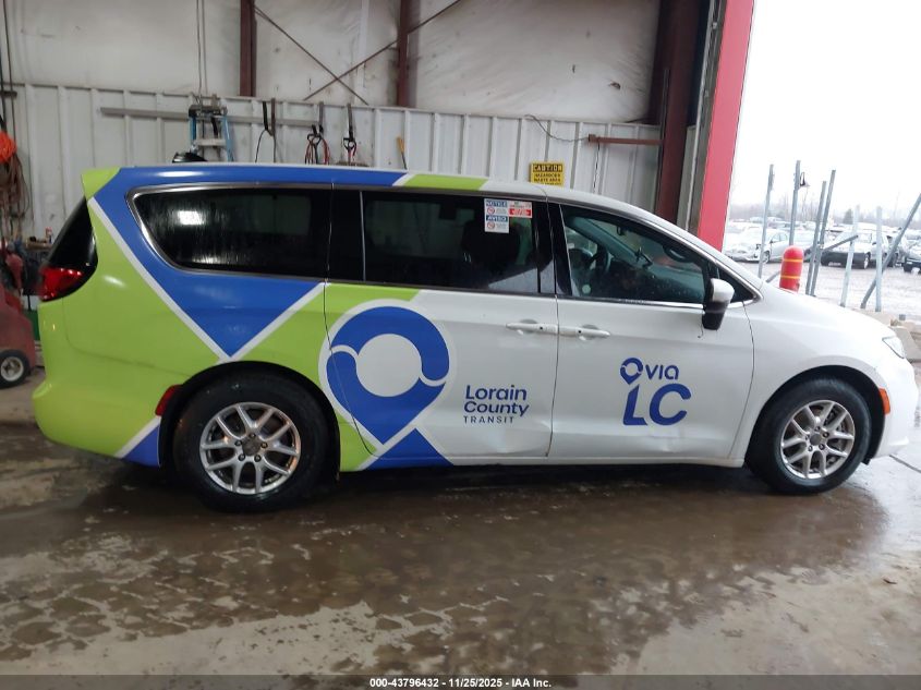 2023 Chrysler Pacifica Touring VIN: 2C4RC1FG3PR555646 Lot: 43796432