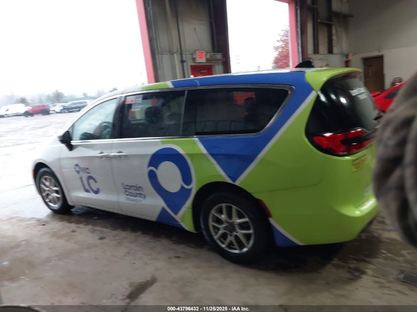 2023 Chrysler Pacifica Touring VIN: 2C4RC1FG3PR555646 Lot: 43796432