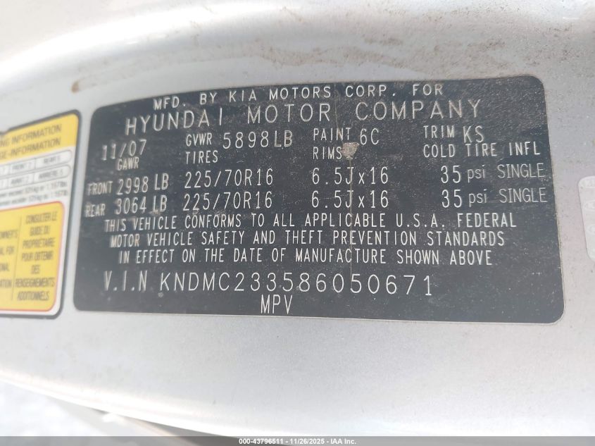 2008 Hyundai Entourage Gls/Limited VIN: KNDMC233586050671 Lot: 43796511