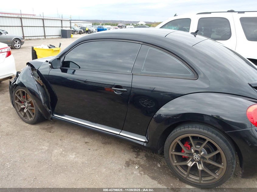 2012 Volkswagen Beetle 2.0T VIN: 3VWV67AT7CM644082 Lot: 43796525