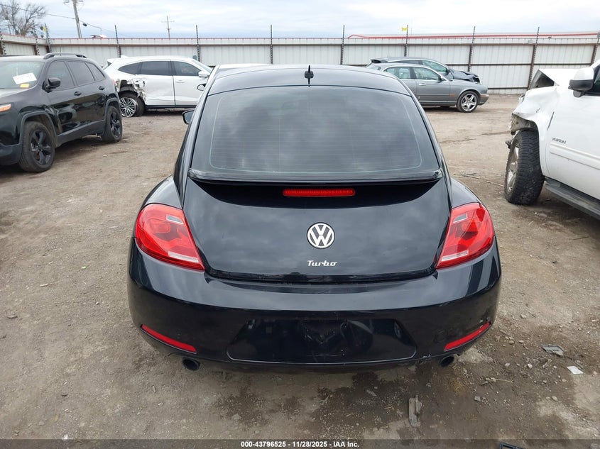2012 Volkswagen Beetle 2.0T VIN: 3VWV67AT7CM644082 Lot: 43796525
