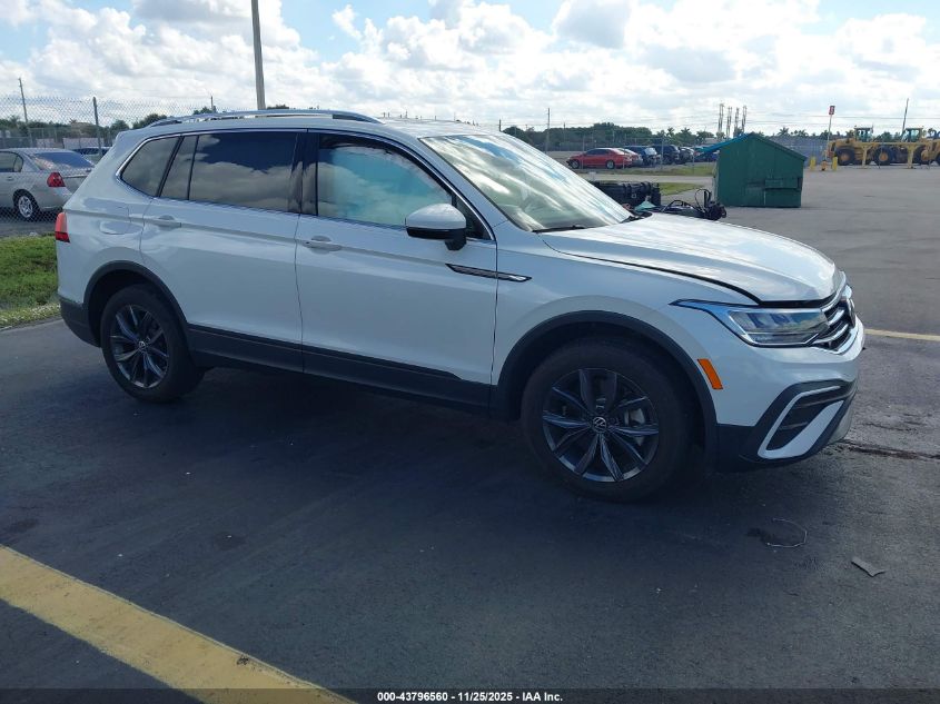 VOLKSWAGEN TIGUAN 2.0T SE