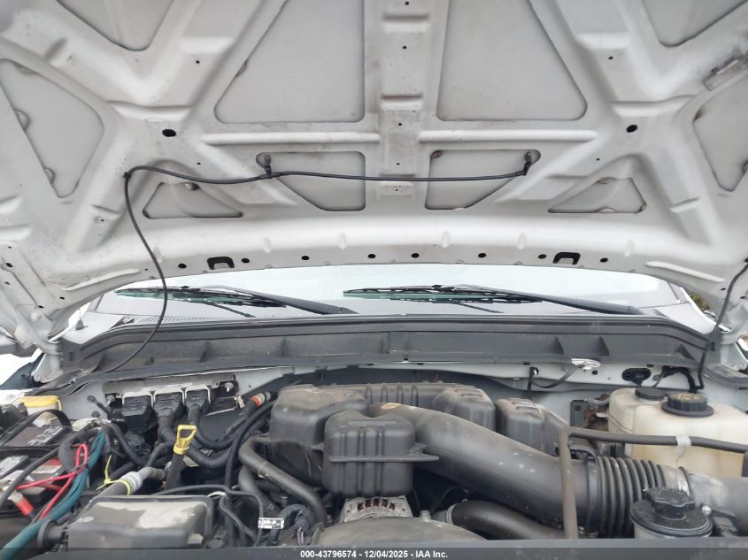 2016 Ford F-350 Chassis Xl VIN: 1FDRF3H63GEC96253 Lot: 43796574