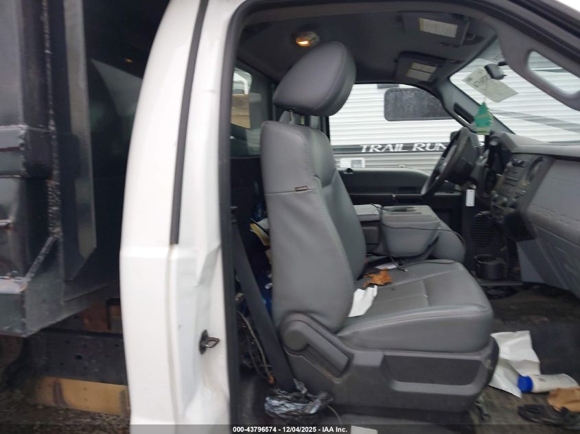 2016 Ford F-350 Chassis Xl VIN: 1FDRF3H63GEC96253 Lot: 43796574