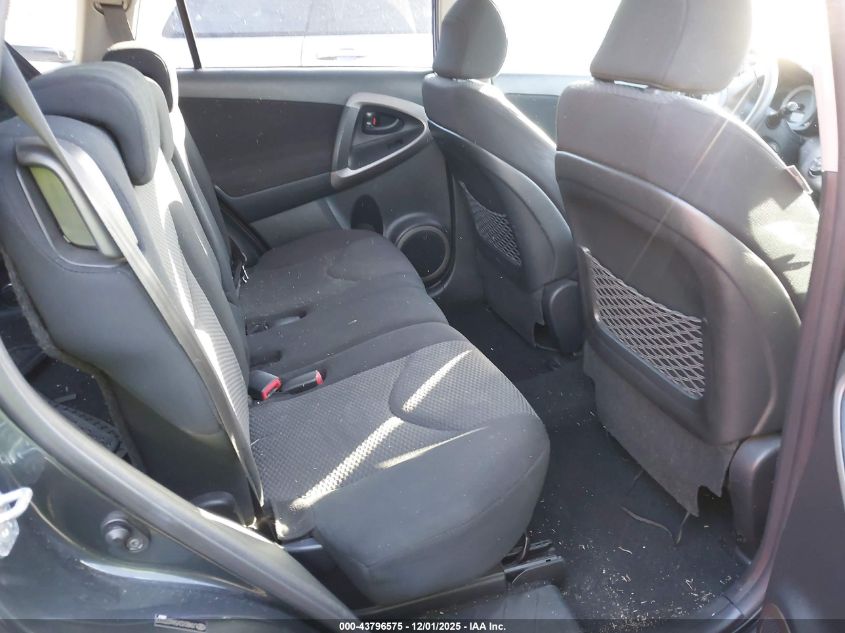 2008 Toyota Rav4 Sport VIN: JTMBD32V586072277 Lot: 43796575