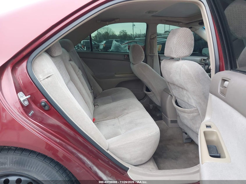 2004 Toyota Camry Le V6 VIN: 4T1BF32K64U077411 Lot: 43796588