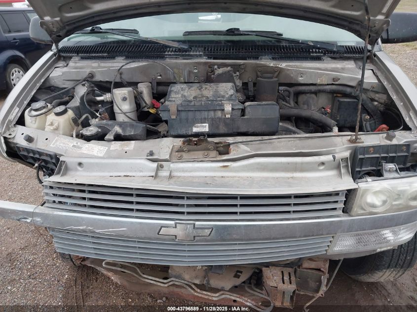 2003 Chevrolet Astro Upfitter VIN: 1GBDM19X53B107716 Lot: 43796589