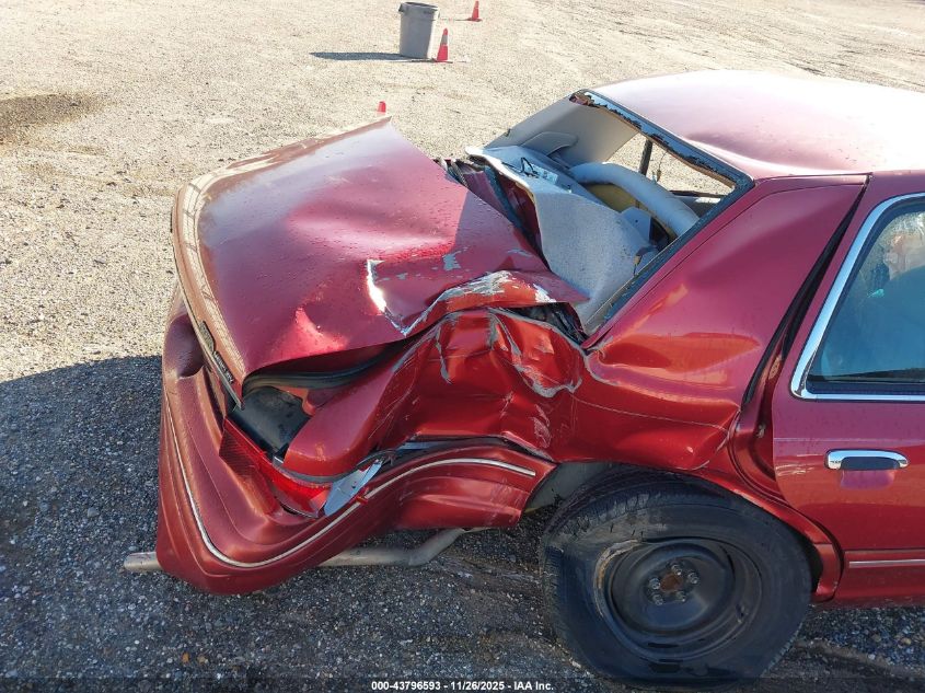 1997 Mercury Grand Marquis Gs VIN: 2MELM74W6VX739910 Lot: 43796593