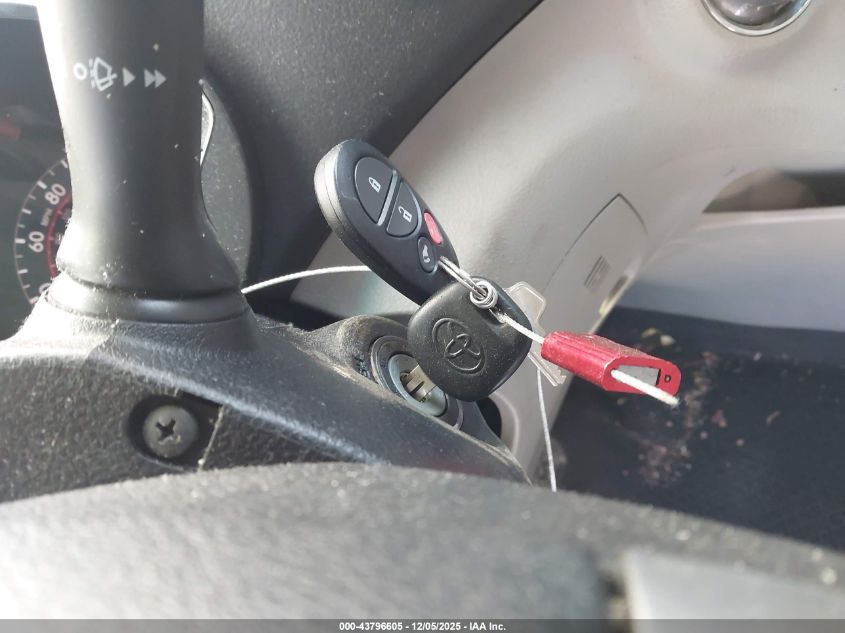 2011 Toyota Highlander Base V6 VIN: 5TDZK3EH0BS032982 Lot: 43796605