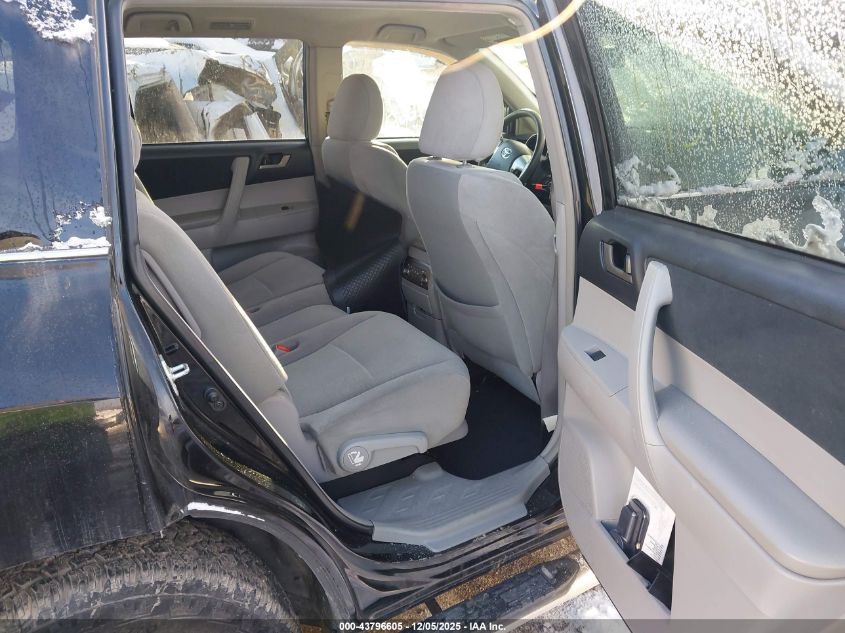 2011 Toyota Highlander Base V6 VIN: 5TDZK3EH0BS032982 Lot: 43796605