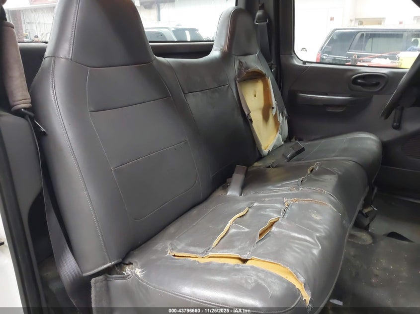 2002 Ford F-150 Xl/Xlt VIN: 1FTRF17272NB65634 Lot: 43796660