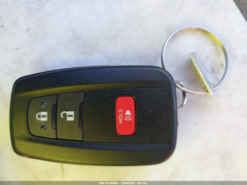 NMTKHMBX4NR142860 2022 TOYOTA C-HR photo no. 11