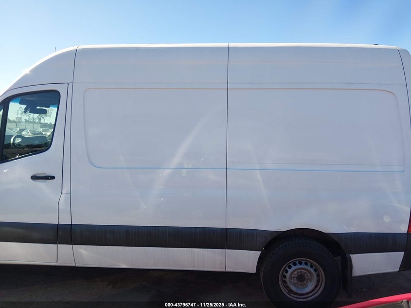 2020 Mercedes-Benz Sprinter 2500 Standard Roof I4 VIN: W1W40BHY6LT035687 Lot: 43796747
