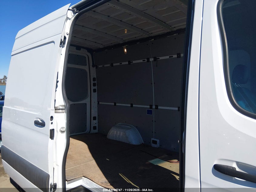 2020 Mercedes-Benz Sprinter 2500 Standard Roof I4 VIN: W1W40BHY6LT035687 Lot: 43796747