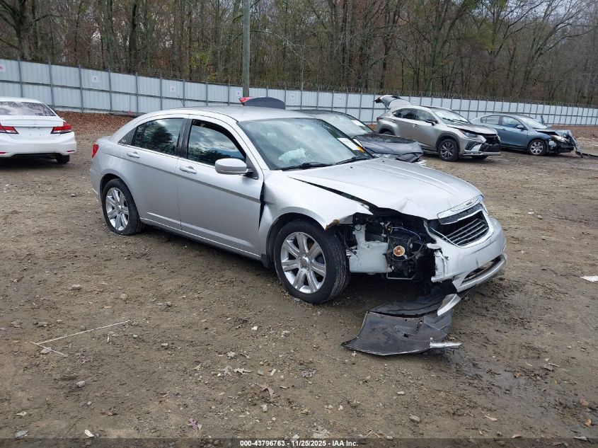 CHRYSLER 200 TOURING