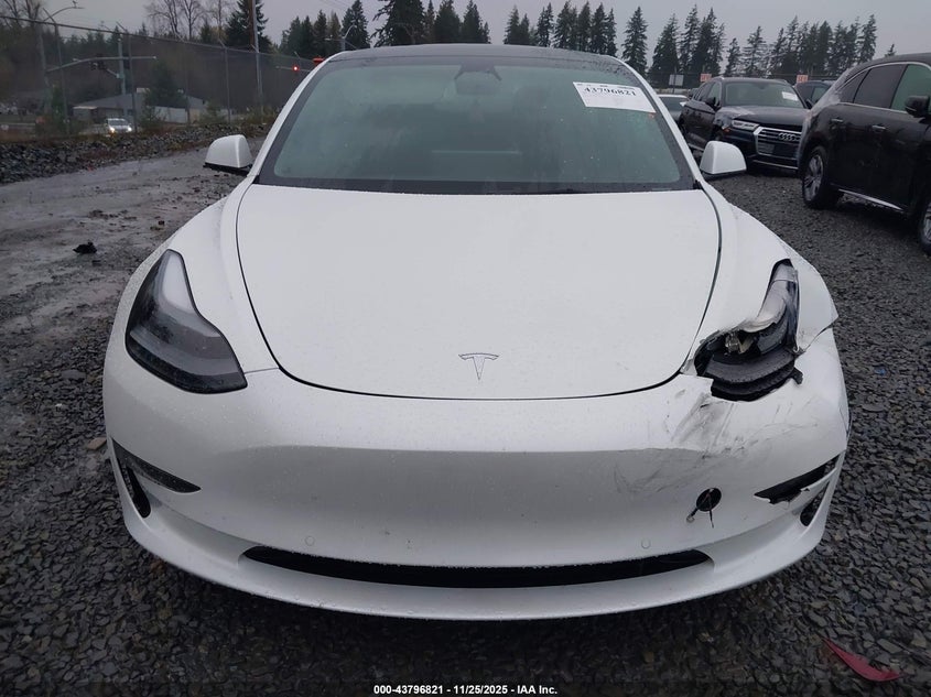 2022 Tesla Model 3 Long Range Dual Motor All-Wheel Drive VIN: 5YJ3E1EB5NF317960 Lot: 43796821