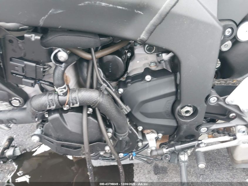 2025 Kawasaki Zx636 K VIN: JKBZXJK11SA011106 Lot: 43796849