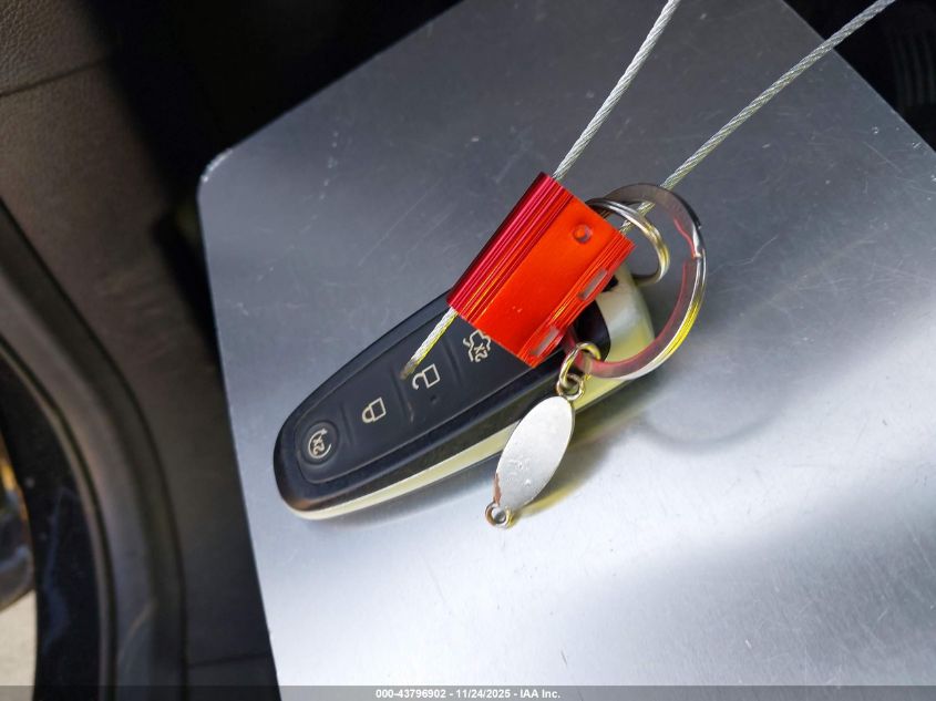 2018 Ford Escape Titanium VIN: 1FMCU9J9XJUB44244 Lot: 43796902