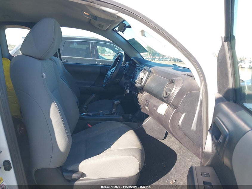 2017 Toyota Tacoma Sr