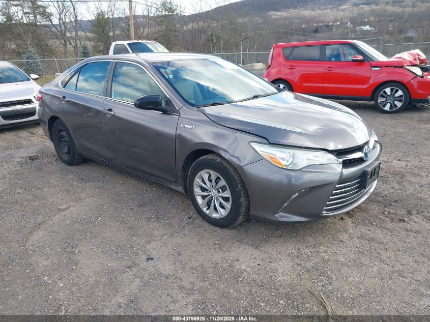 TOYOTA CAMRY HYBRID LE
