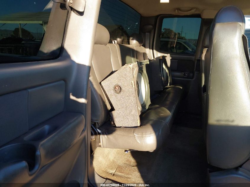 2003 Chevrolet Silverado 1500 Ls VIN: 2GCEC19V131154663 Lot: 43796949