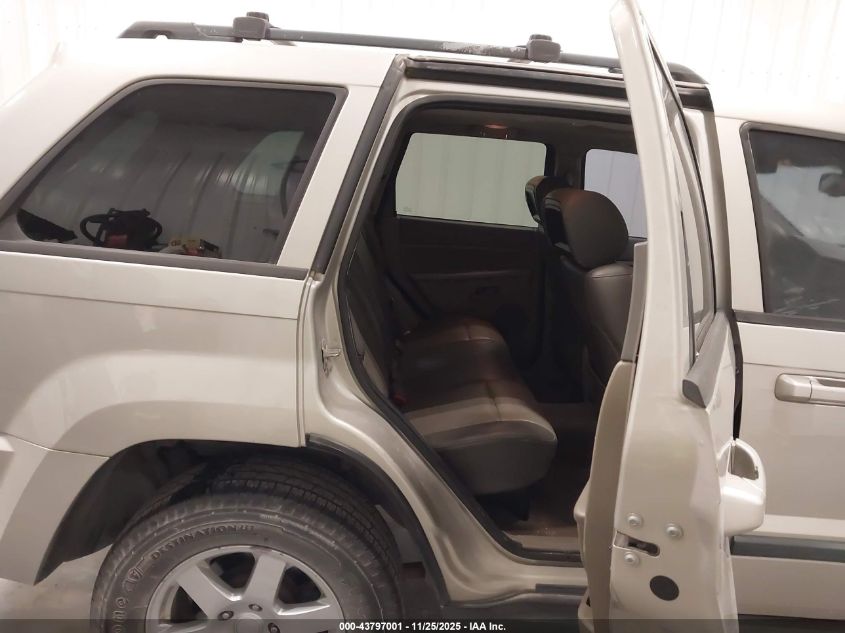 2008 Jeep Grand Cherokee Laredo VIN: 1J8GR48K08C177183 Lot: 43797001