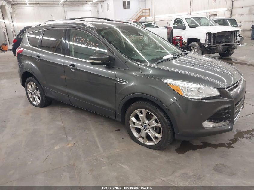 FORD ESCAPE TITANIUM