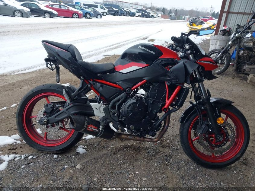 2024 Kawasaki Er650 N VIN: ML5EREN18RDAB5967 Lot: 43797020