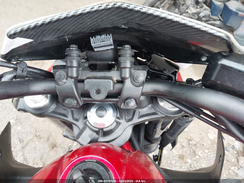 2024 Kawasaki Er650 N VIN: ML5EREN18RDAB5967 Lot: 43797020