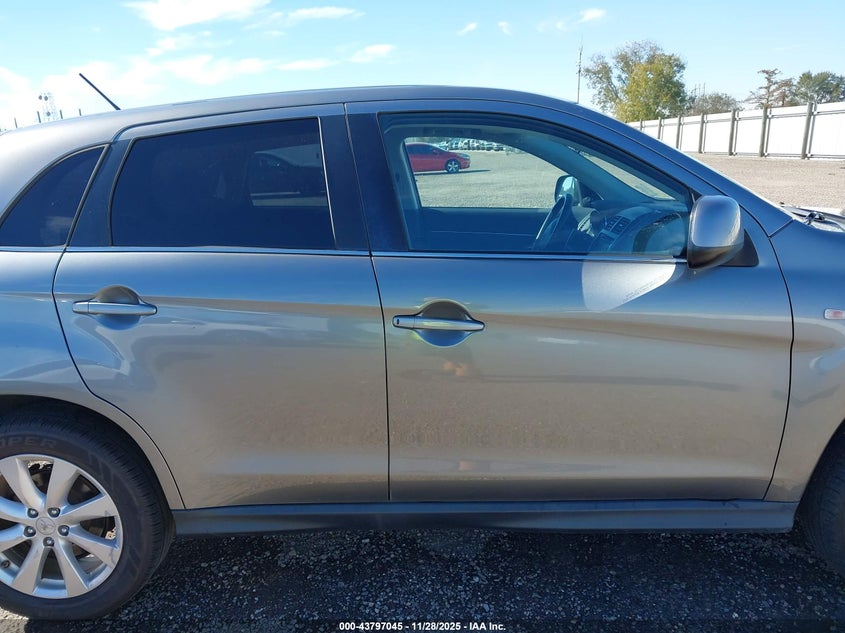 2014 Mitsubishi Outlander Sport Se VIN: 4A4AP4AU2EE017250 Lot: 43797045