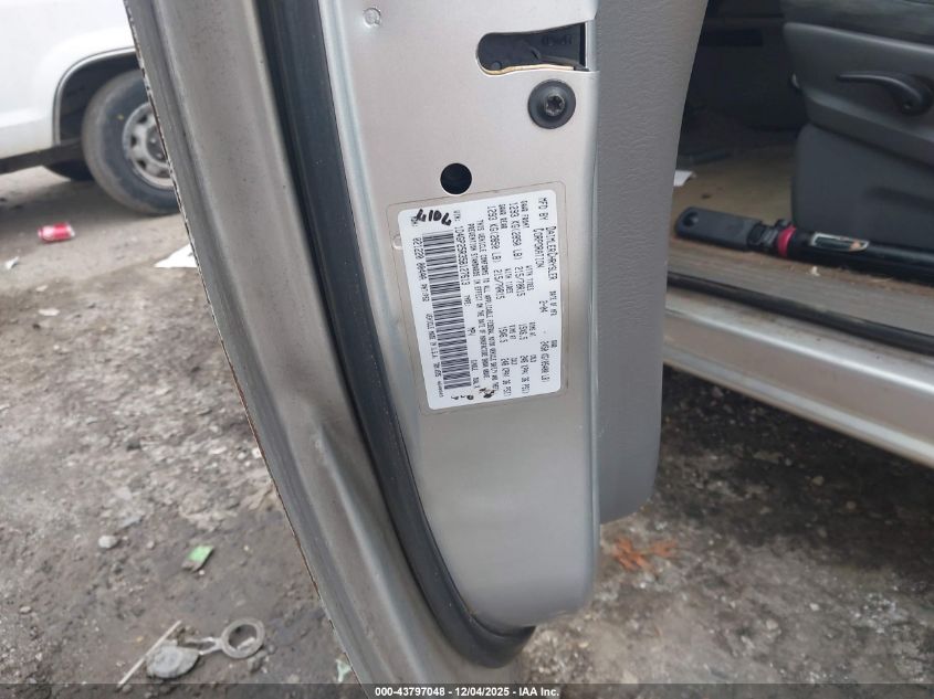 2005 Dodge Caravan Se VIN: 1D4GP25R35B127613 Lot: 43797048