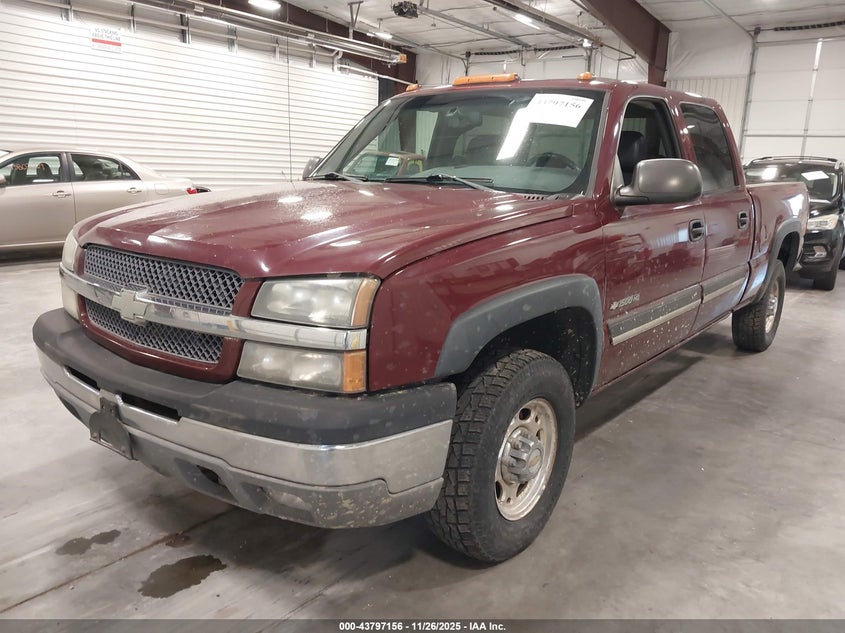 1GCGK13U83F107571 2003 CHEVROLET SILVERADO photo no. 2