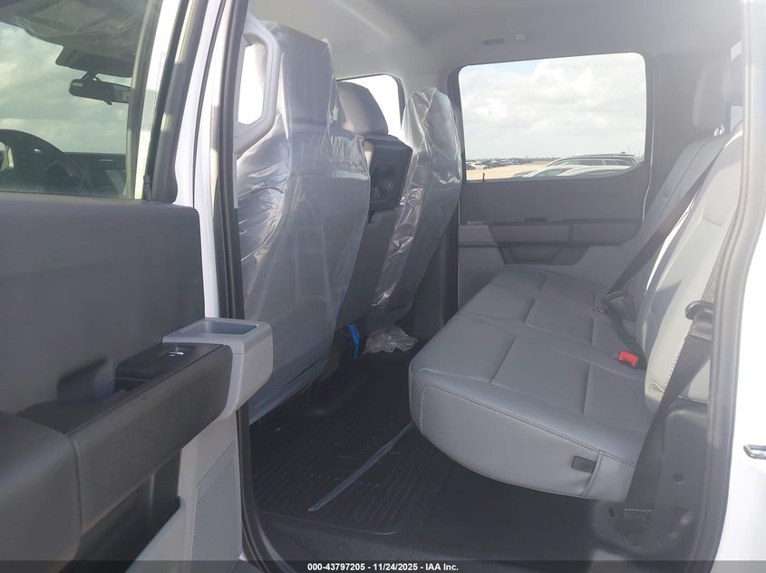 2025 Ford F-550 Chassis Xl VIN: 1FD0W5HN0SED29472 Lot: 43797205