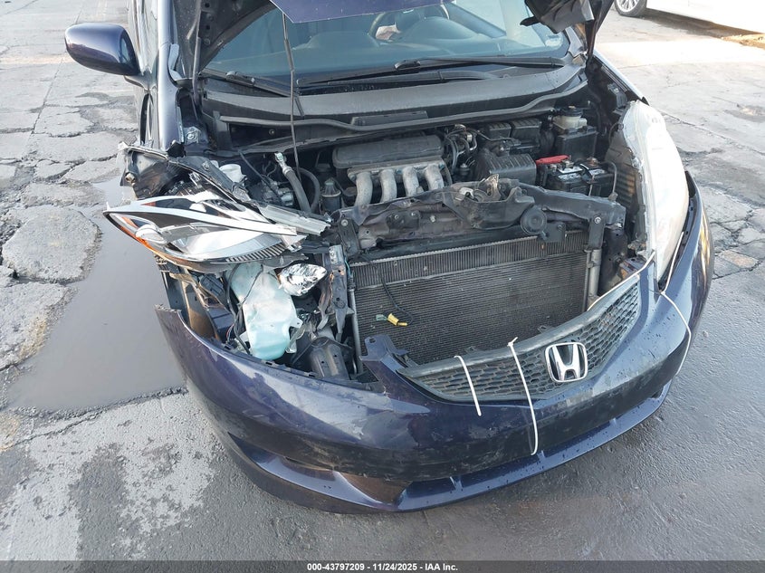 2009 Honda Fit Sport VIN: JHMGE88479S006755 Lot: 43797209