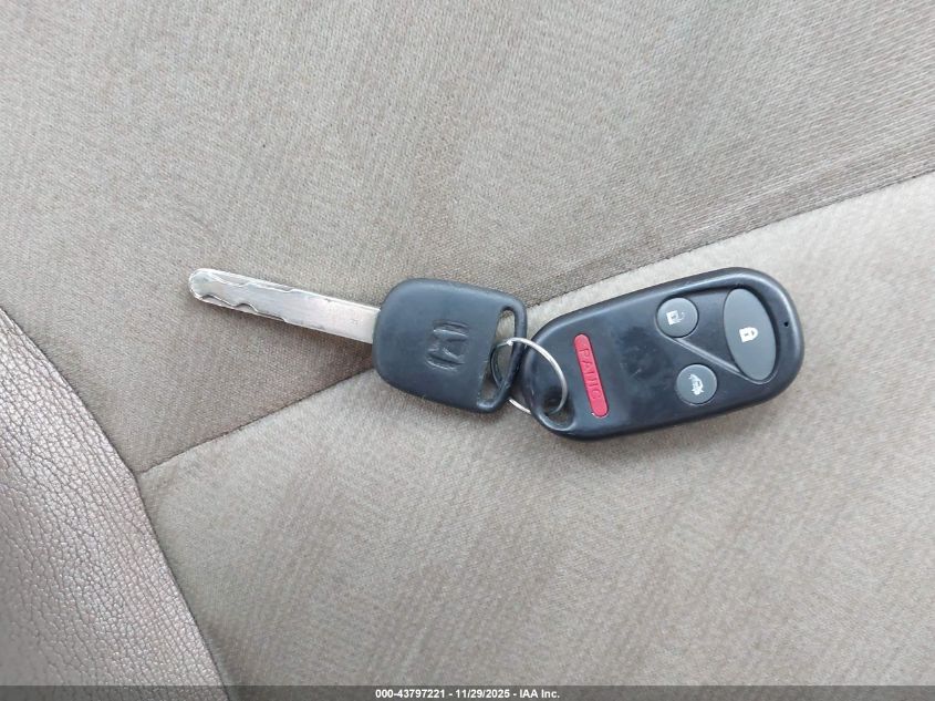 2002 Honda Cr-V Ex VIN: JHLRD78872C082151 Lot: 43797221