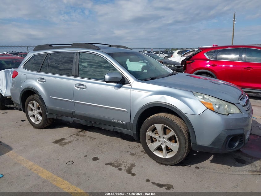 2014 Subaru Outback 2.5I Premium VIN: 4S4BRCDC1E3233472 Lot: 43797249