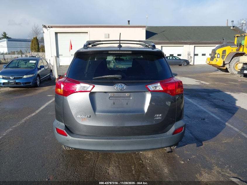 2014 Toyota Rav4 Xle VIN: JTMRFREV4ED085357 Lot: 43797316