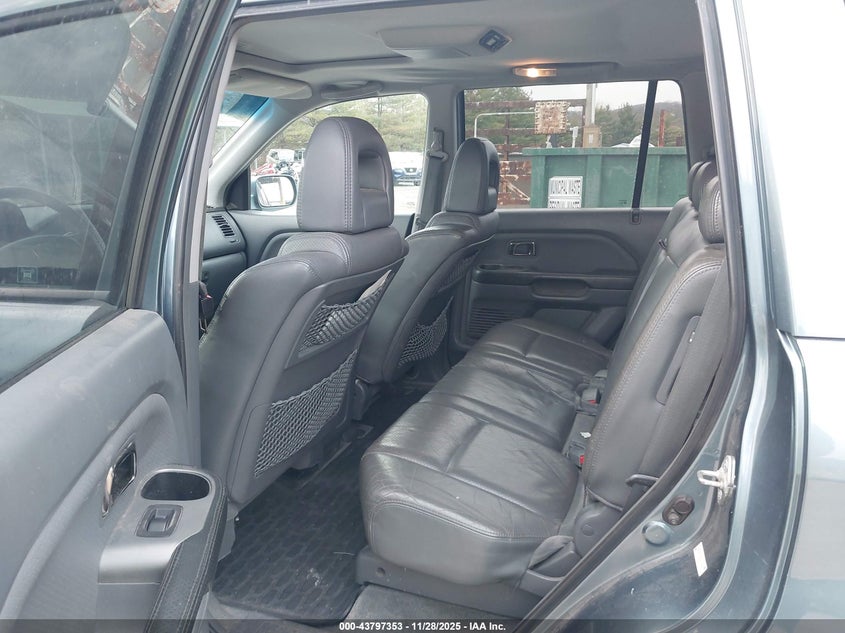 2005 Honda Pilot Ex-L VIN: 5FNYF18615B051497 Lot: 43797353